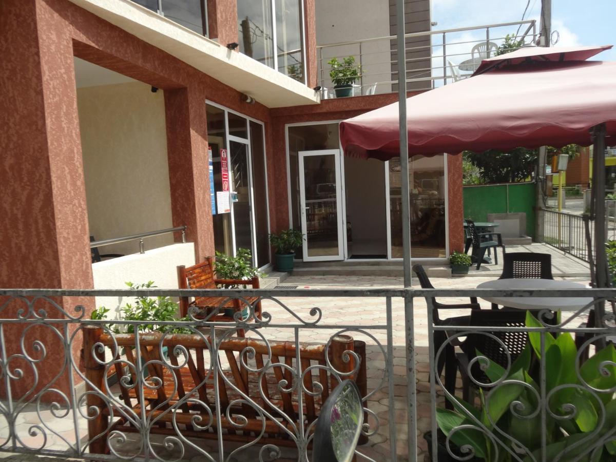 Imeri Hotel Ureki Bagian luar foto