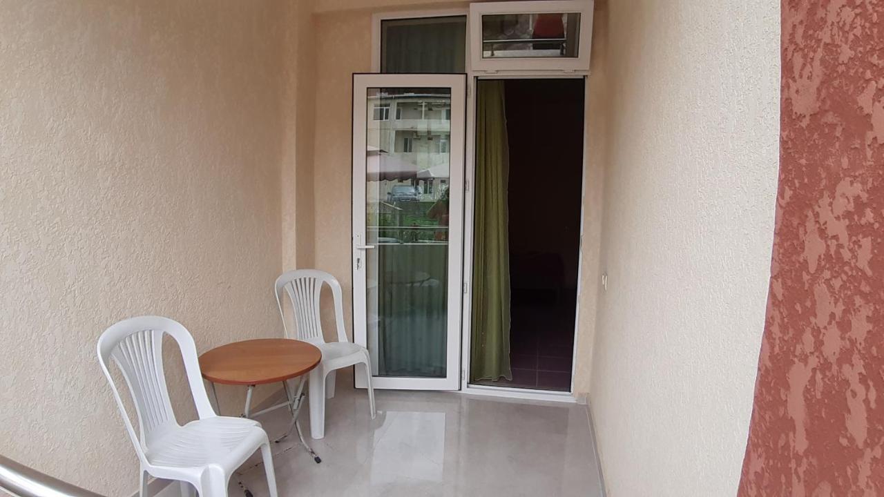 Imeri Hotel Ureki Bagian luar foto