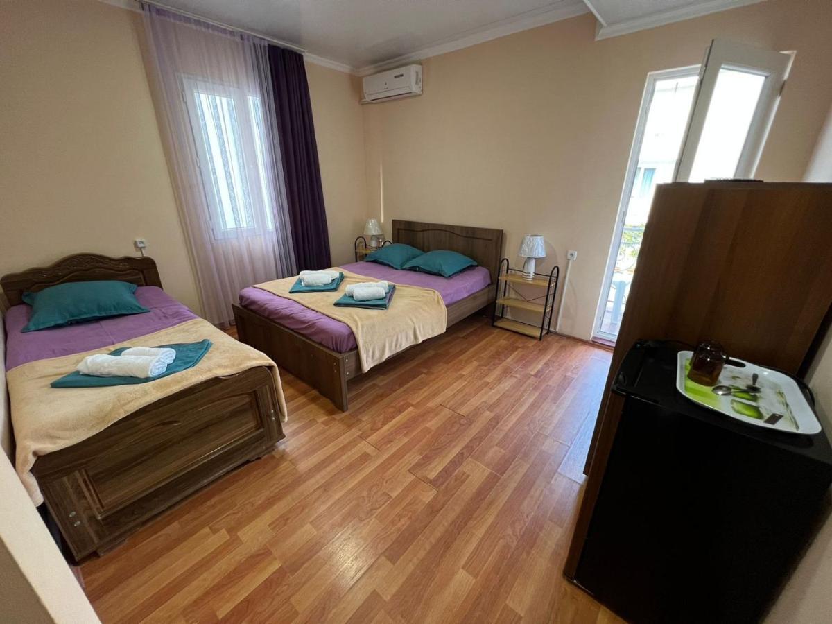 Imeri Hotel Ureki Bagian luar foto