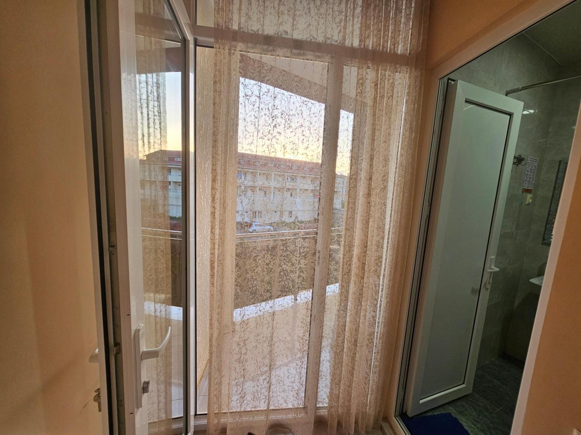 Imeri Hotel Ureki Bagian luar foto
