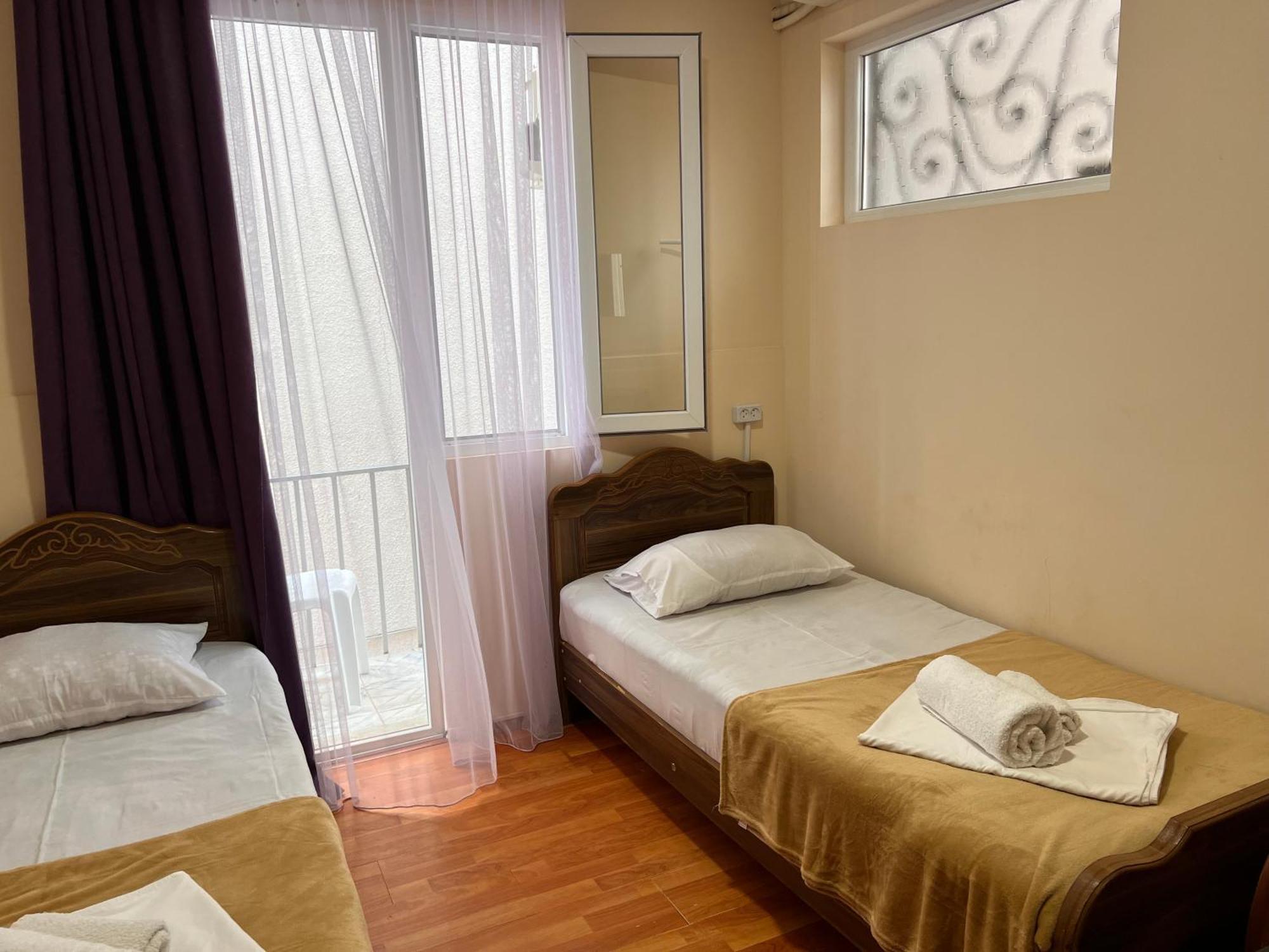 Imeri Hotel Ureki Bagian luar foto